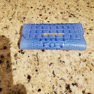 Checkbook wallet